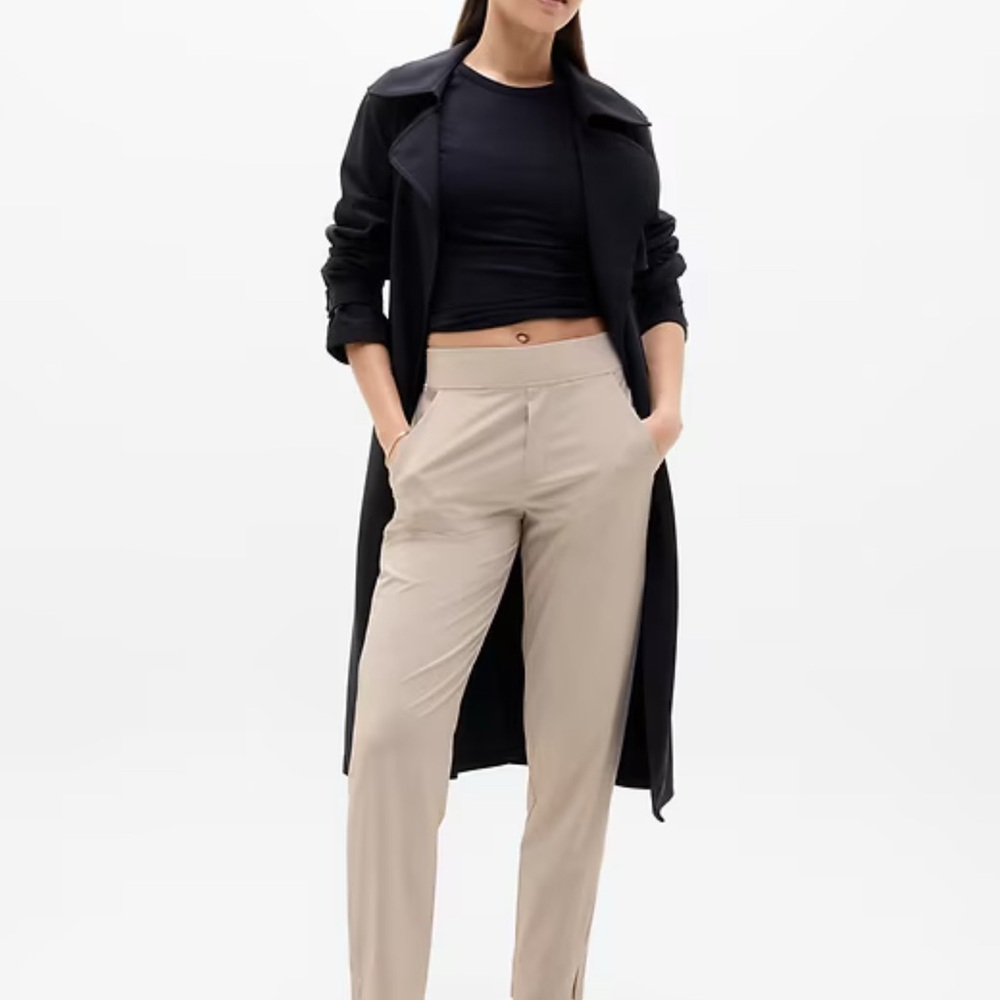 Athleta Tan Women's Trousers